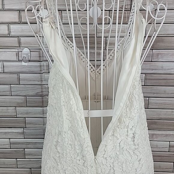 Jun and Ivy mini dress Size S - Picture 9 of 14